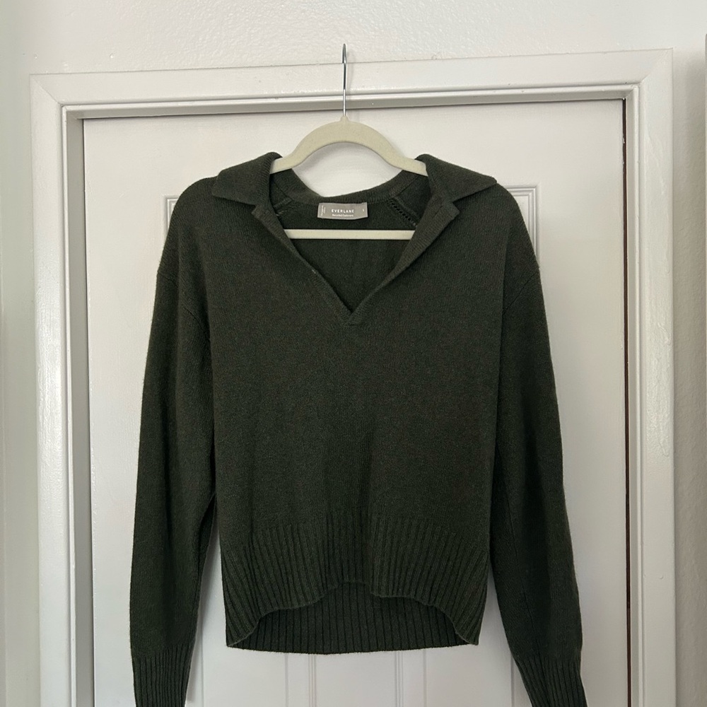 Everlane Olive Green Cashmere Sweater